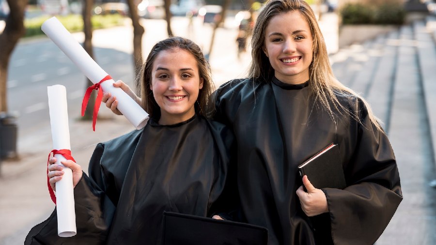 • Golden Visa for Excellent Students and Graduates