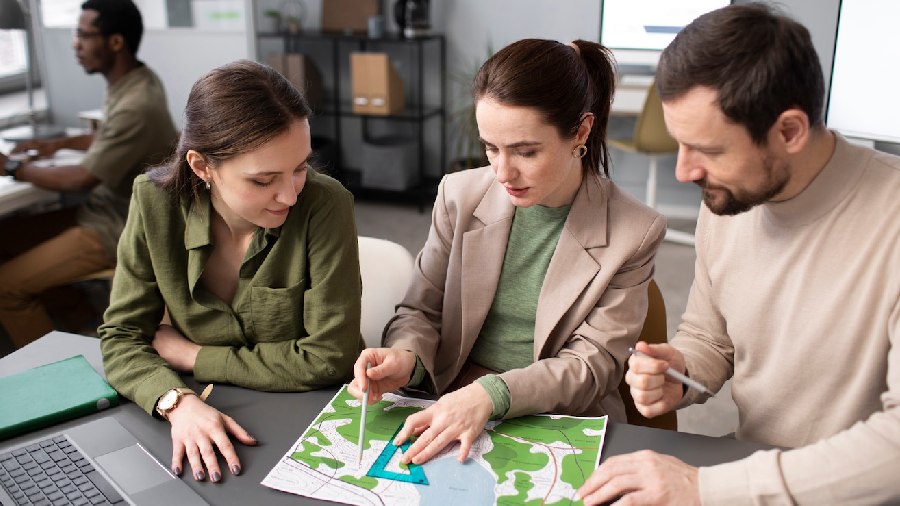 • Green Residence Visa for proficient Workers