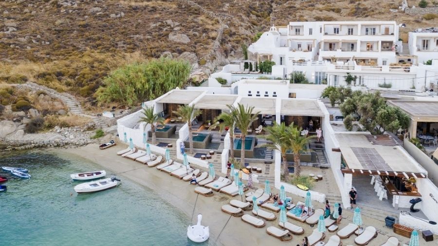 The Nammos Vibe – Mykonos Glamour Meets Dubai Chic